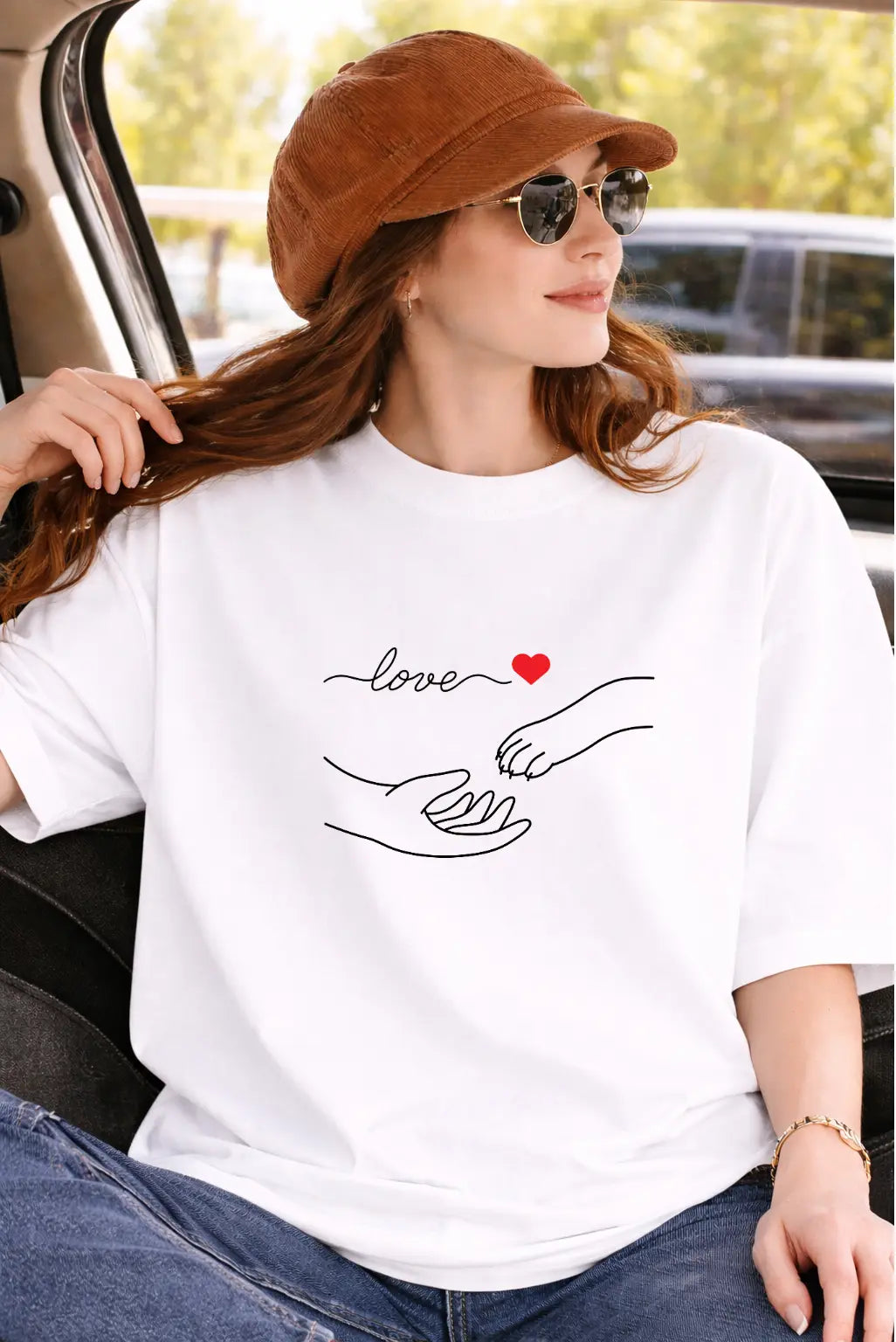 Love Dog Unisex Oversized Classic T-Shirt - Minimal Edition
