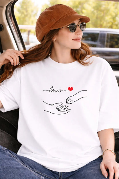 Love Dog Unisex Oversized Classic T-Shirt - Minimal Edition